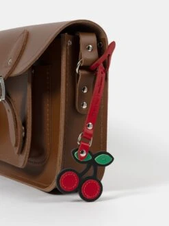 The Hello Kitty Cherry Charm -Cambridge Satchel CHCNA1704PGH20101 4 891616