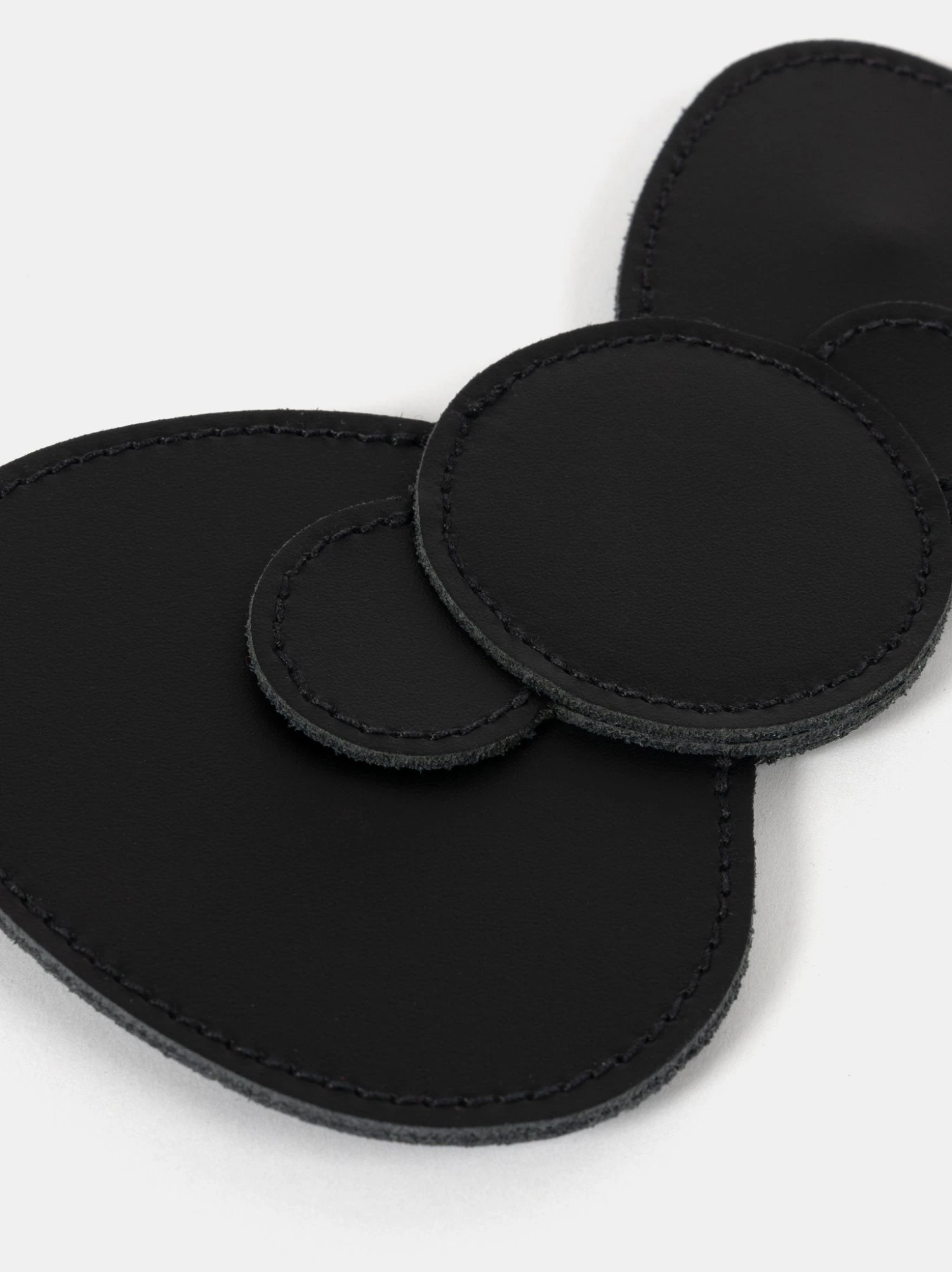 The Hello Kitty Detachable Bow - Black 5 The Hello Kitty Detachable Bow - Black - Image 3