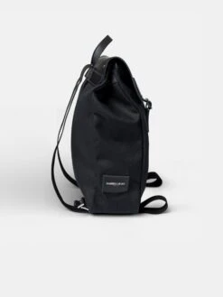 The Steamer Backpack -Black -Cambridge Satchel IMG 7770 f9178330 b901 49b8 a145 71dc3020a84d