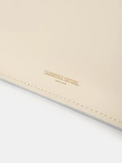 The 11 Inch Satchel - Vanilla -Cambridge Satchel SAT111664MPG20101 4 959363