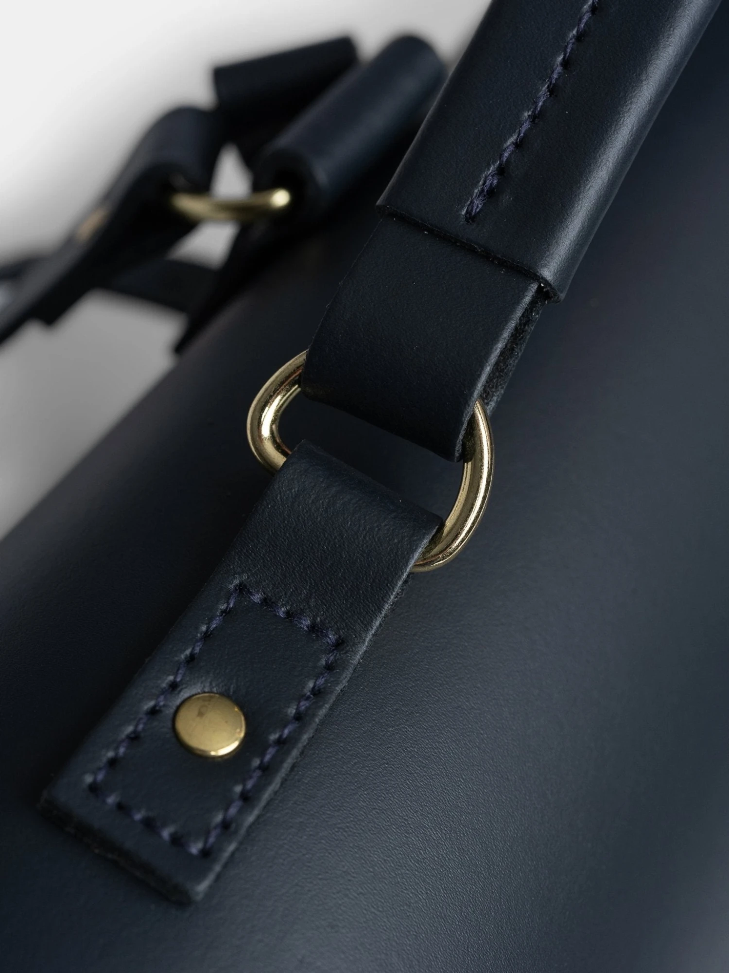 The Messenger Backpack -Navy & Tan Bridle 11 The Messenger Backpack -Navy & Tan Bridle - Image 9