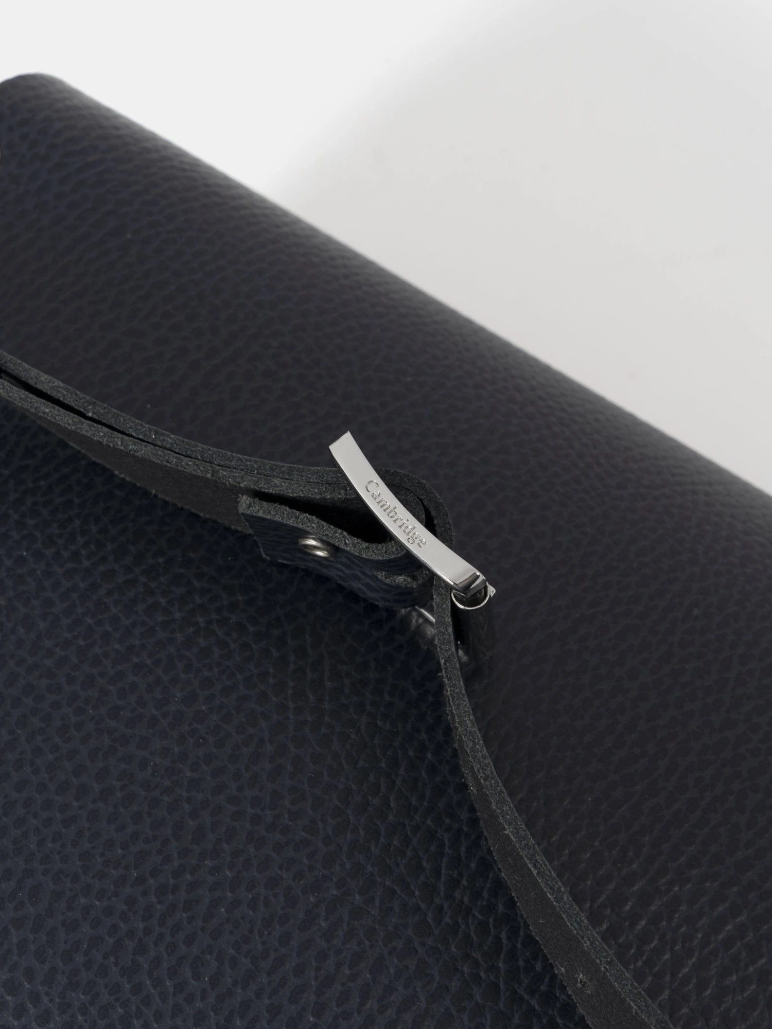 The Messenger -Navy Celtic Grain & Gloverall Grey Check 8 The Messenger -Navy Celtic Grain & Gloverall Grey Check - Image 6